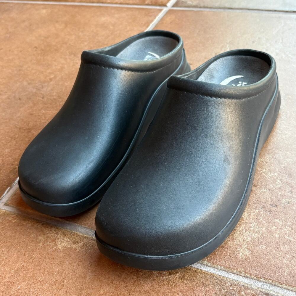 Klogs Mens Slip On Work Leisure Clogs Slip Resistant Orthopedic Easy Care size 8